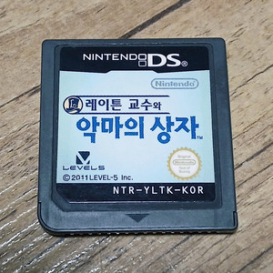 닌텐도 DS 게임칩 레이튼교수 악마의상자 알칩 판매합니다 이미지