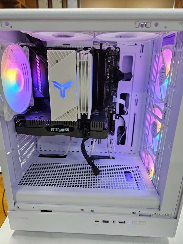 i5 10400f gtx1660super 컴퓨터 본체 이미지