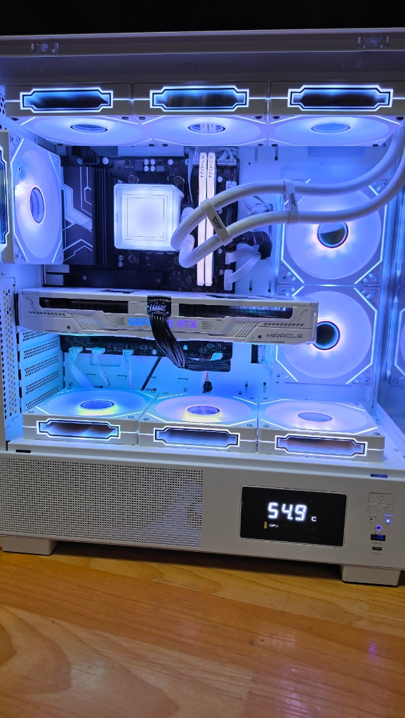 라이젠 7800x3d rtx5070 컴퓨터 본체 이미지