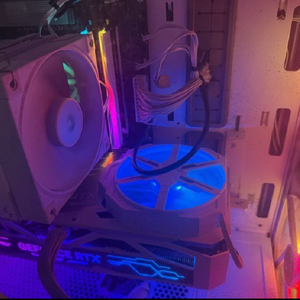9800x3d 4080 super 64gb 컴퓨터 본체 이미지