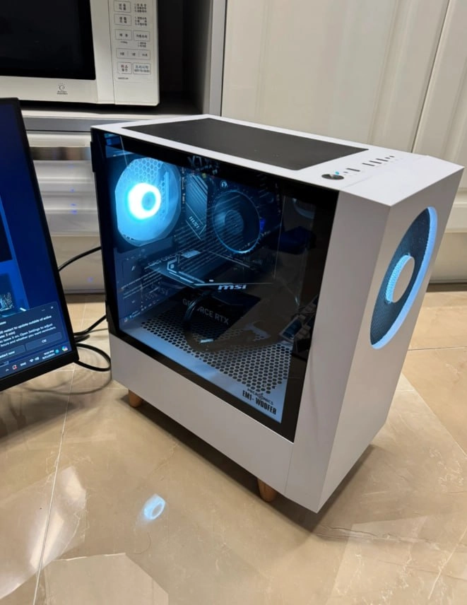 조립 게이밍 컴퓨터 판매해요 4060ti, i5, 16gb, 2tb ssd 이미지