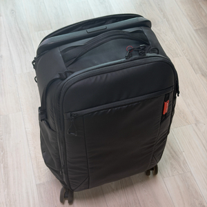 피지테크 롤링 카메라 백팩 30L 블랙 P-CB-180 캐리어 가방 이미지