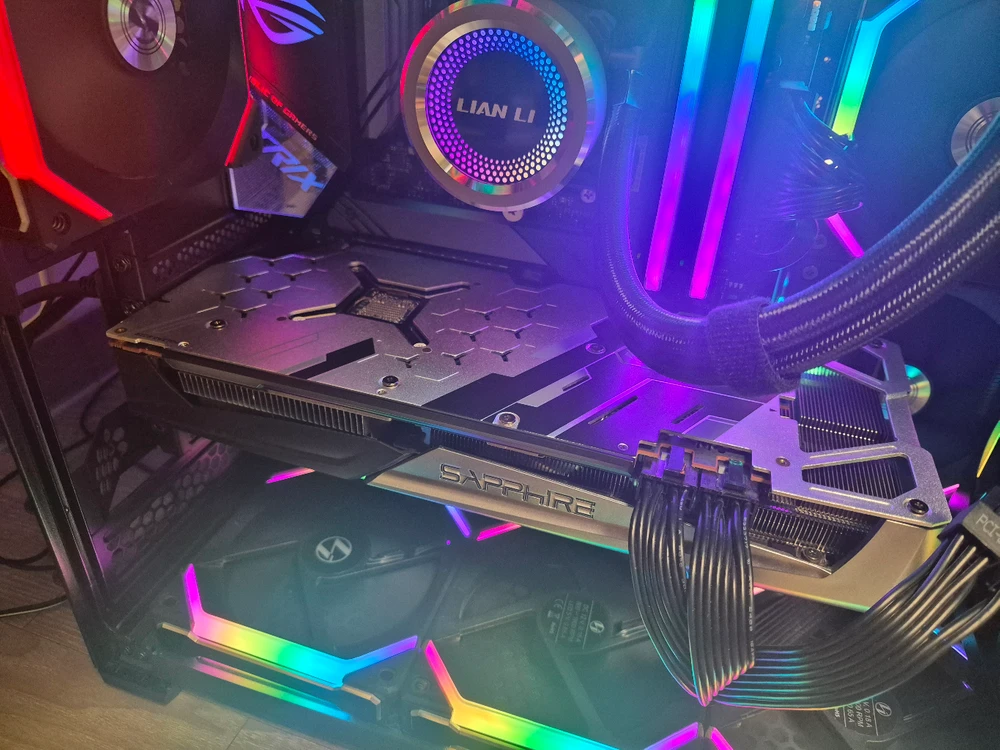 amd 라데온 rx5700xt 사파이어 니트로플러스 그래픽카드 고장 - 안심되는 중고거래