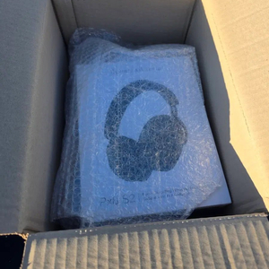 Bowers & Wilkins Px8S2 헤드폰 새상품급 이미지