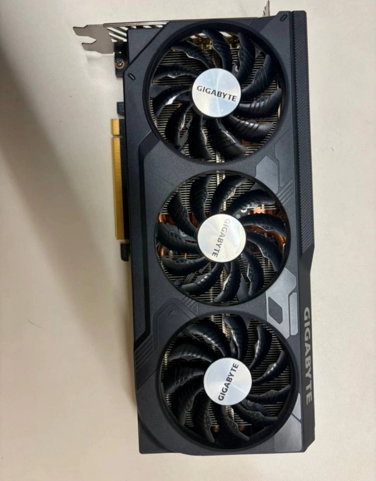 기가바이트 RTX 4070Ti 그래픽카드 - 안심되는 중고거래