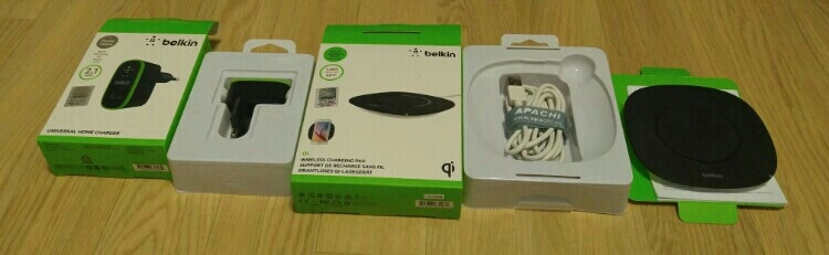 벨킨무선충전기와벨킨 2.1A 충전기 이미지