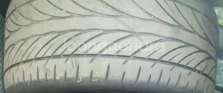BMW  M3버전 휠 타이어는 일년정도 사용 많은--3