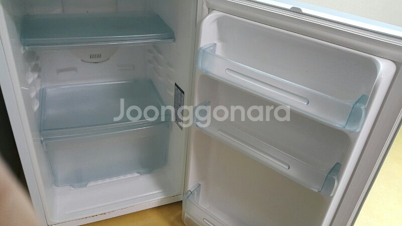 LG뉴젠 냉장고 110리터 팝니다.--1