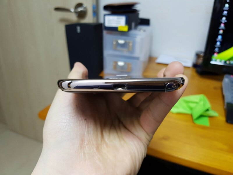 대구 LG노트2  브라운색 단품 판매 합니다 이미지