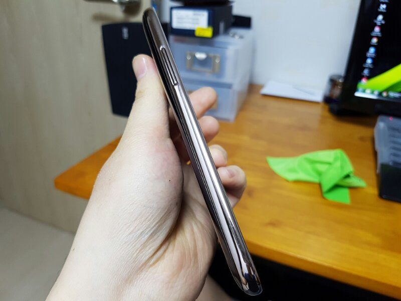 대구 LG노트2  브라운색 단품 판매 합니다 이미지