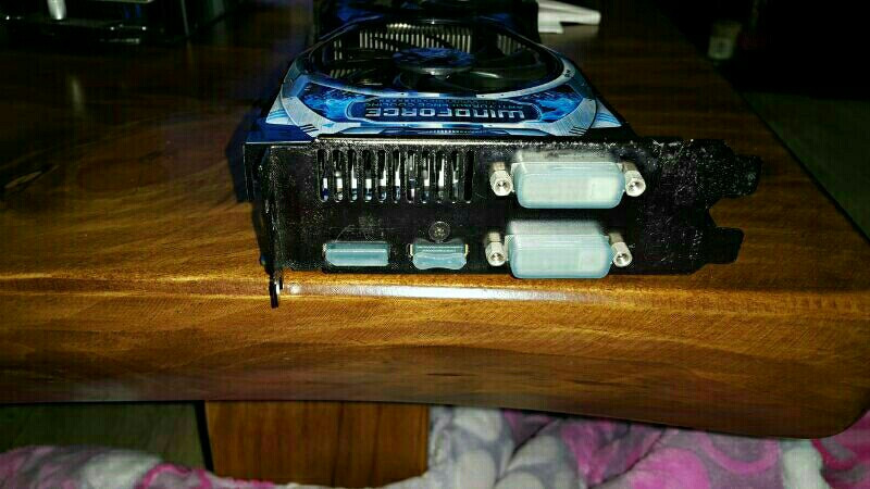 지포스 240 팔아요--2