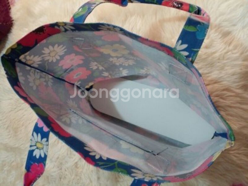 캐스키드슨 여행용 숄더백 파라다이스 플라워 한정판--3