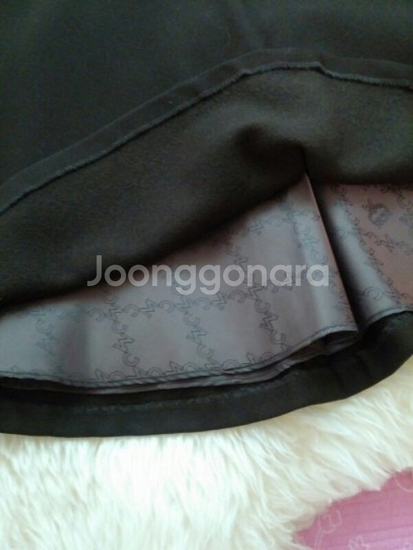MCM 모직 플레어 스커트 55사이즈--3