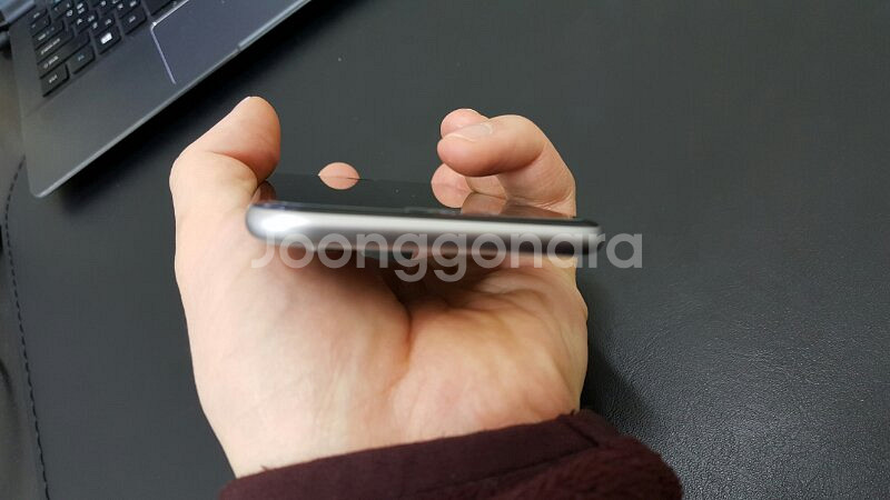 아이폰 6 그레이 64기가 팝니다--4