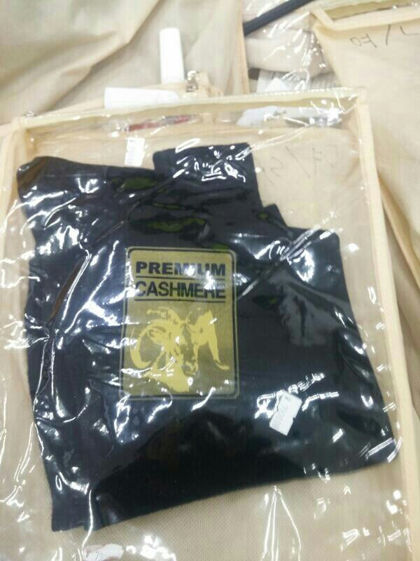 캐시미어 100% 여성니트티ㅡ새제품--1