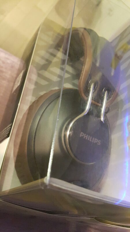 필립스 업타운 헤드폰 SHL5905 미개봉--2
