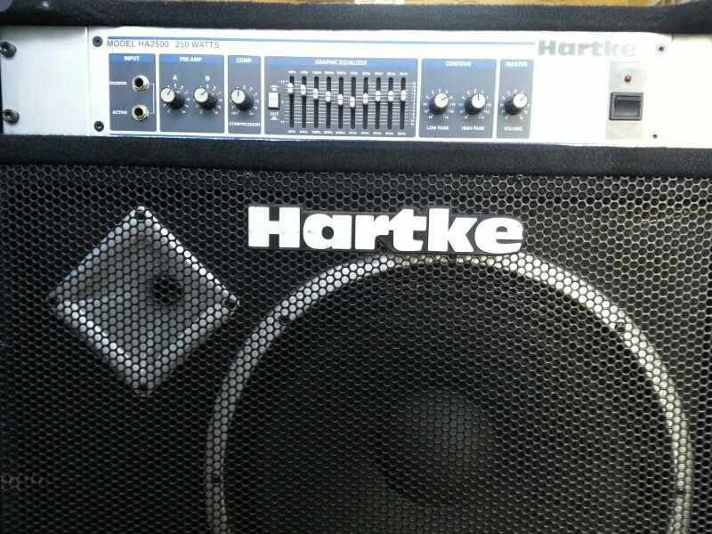 베이스엠프 하케 250 W 이미지