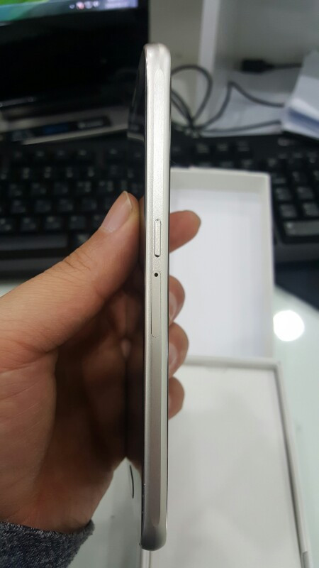 갤럭시s6 골드32기가 s급 35만원 마산 경남대--5