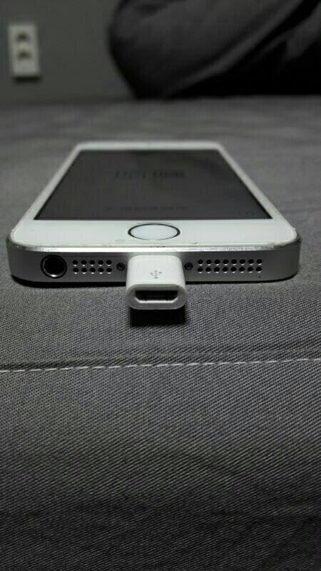 아이폰5s  16g    21만 사진확인필--4