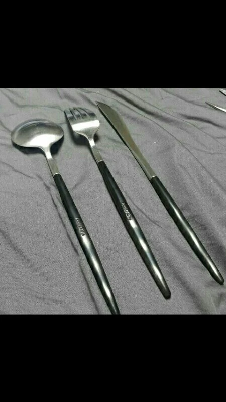 고아커트러리 이미지
