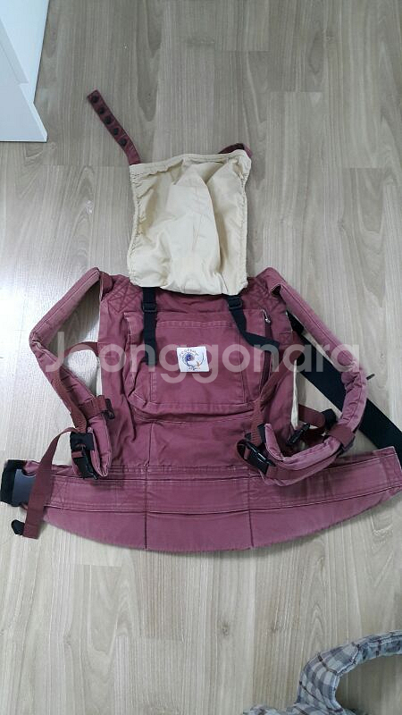 에르고아기띠&슬링 팝니다.--0