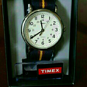 timex 위켄더 팝니다