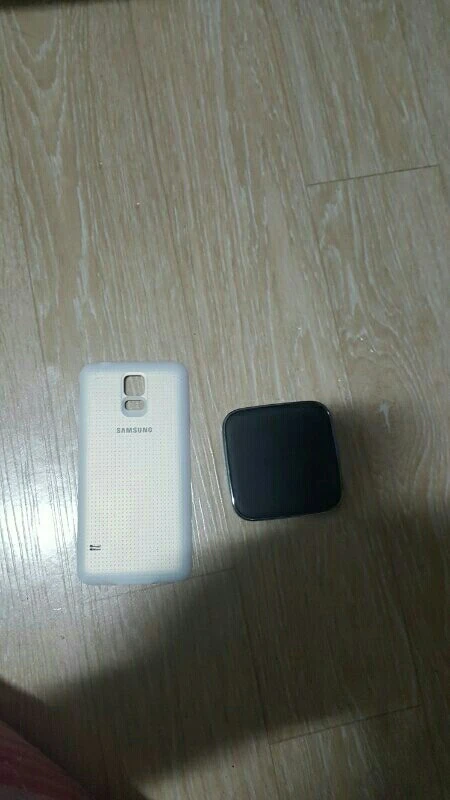 겔럭시s5무선충전기 이미지
