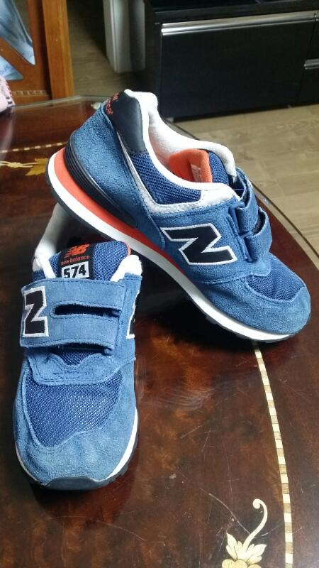 뉴발란스운동화 팝니다--2