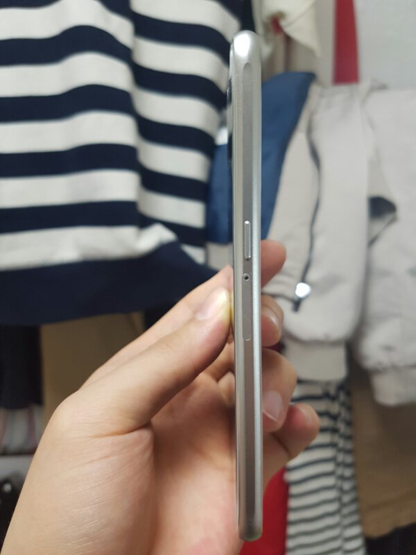 LG U+ 갤럭시S6 화이트 32기가 판매합니다.--4