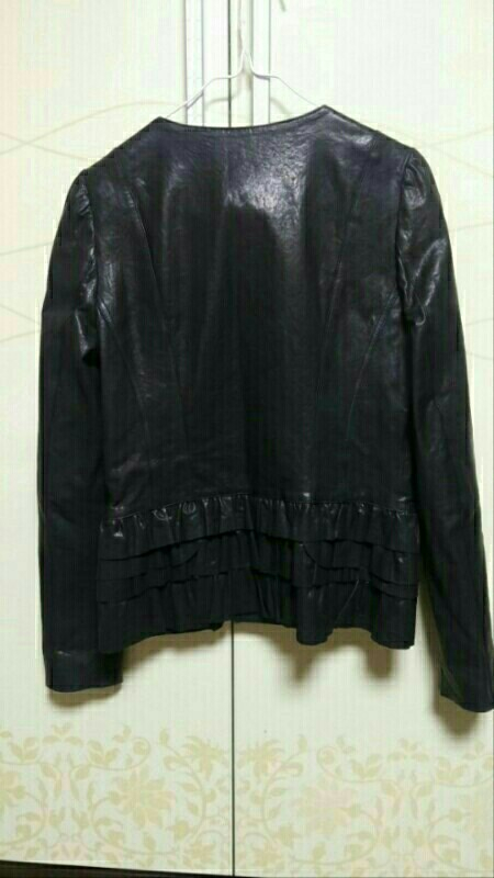 레니본 가죽자켓 이미지