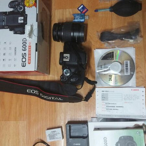 600d 번들렌즈킷 팝니다 서울 직거래 희망