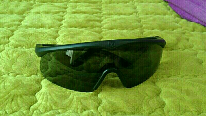 레비젼 쏘우플라이 스포츠고글 이미지