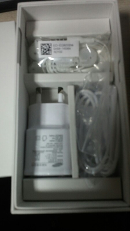 갤6 상태좋은폰 풀박팝니다.--7