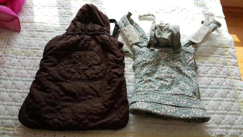 아기띠.힙시트.아기체육관.아기식탁 판매합니다.--0