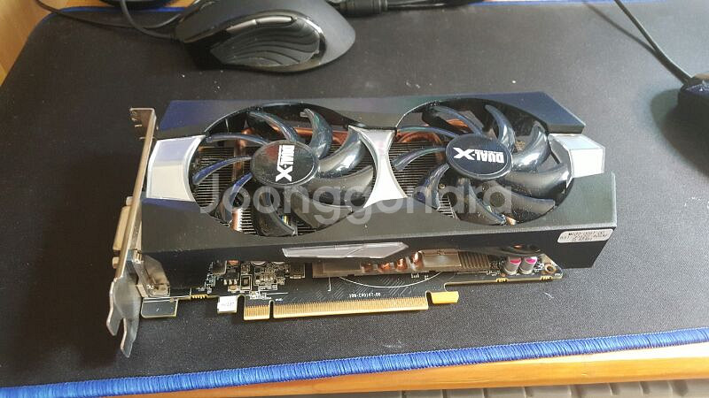 SAPPHIRE 라데온 R9 270X OC D5 --1
