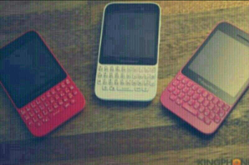 블랙베리 q5 핑크 택포11 상태좋음 <kt.sk--2