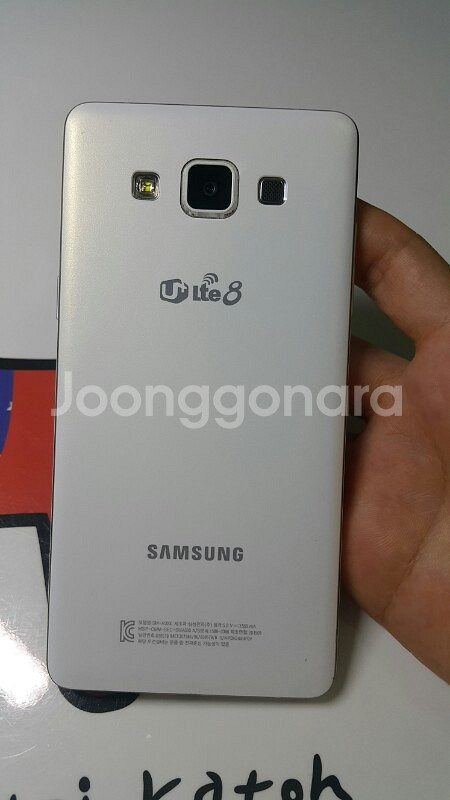 U+ A5 화이트 팝니다.--1