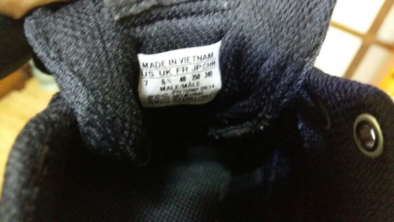 아디다스 ZX FLUX 이미지