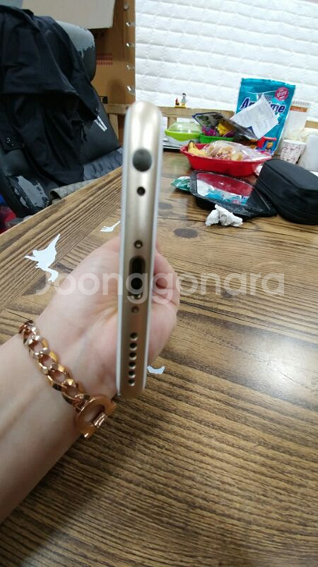 아이폰6s 64기가팔아요--4