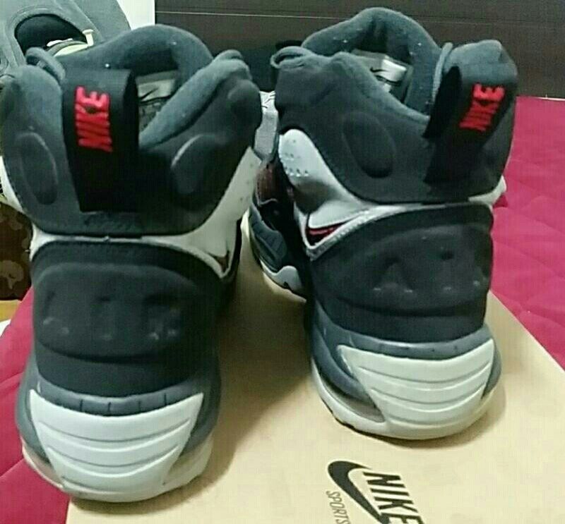 나이키 트레이너맥스250 국내미발행품 이미지