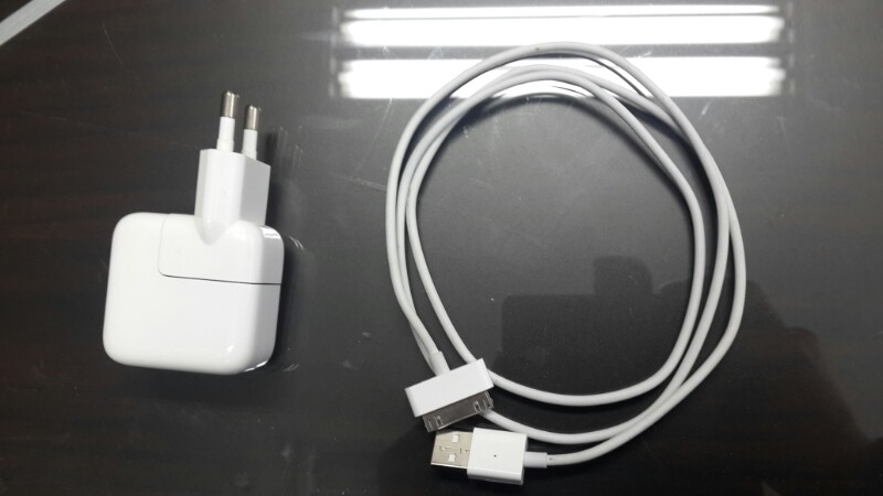 아이패드3 64G wifi + 무선키보드 입니다--5