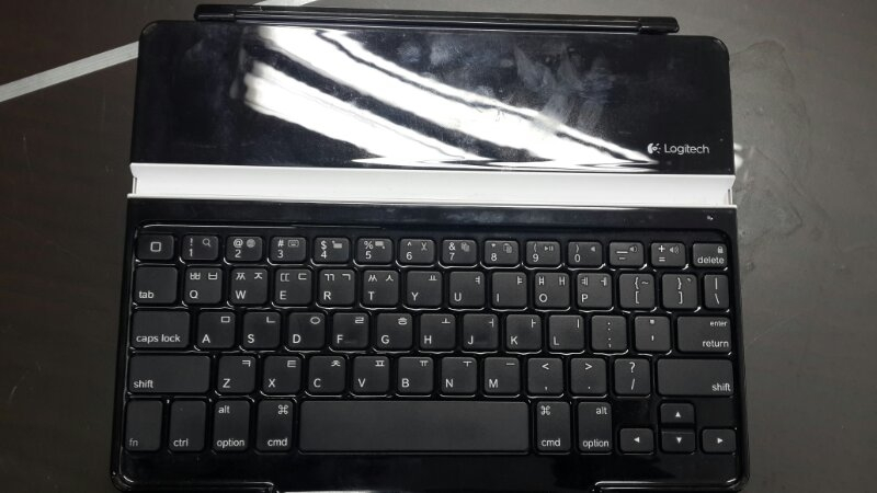 아이패드3 64G wifi + 무선키보드 입니다--6