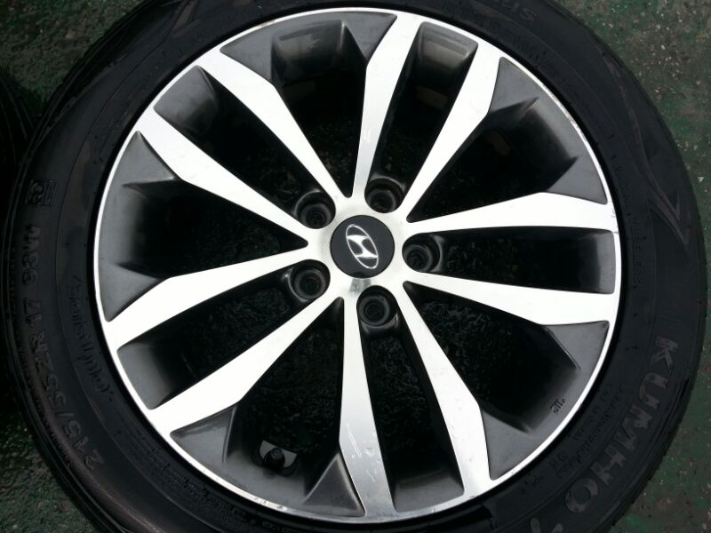 hg 17인치 휠 타이어 이미지