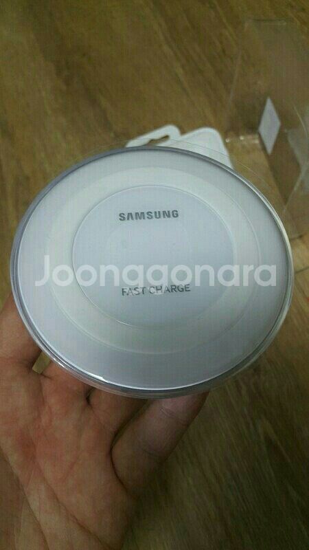 삼성 무선 급속 충전기 EP-PN920--2