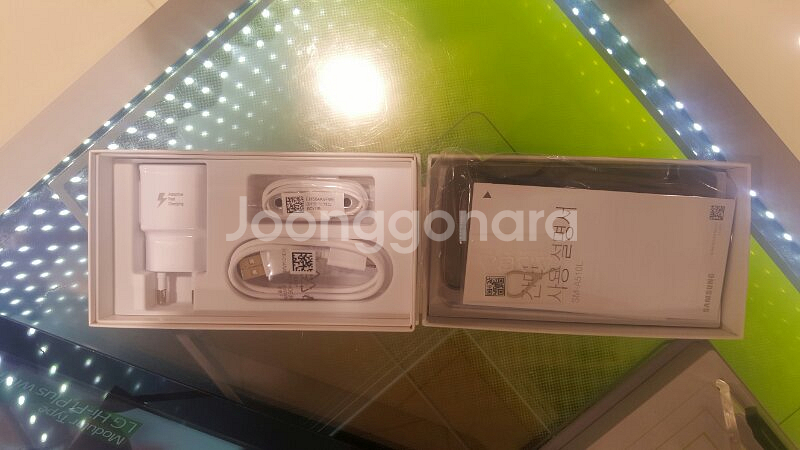 갤럭시 A56 블랙 S급 팝니다--1