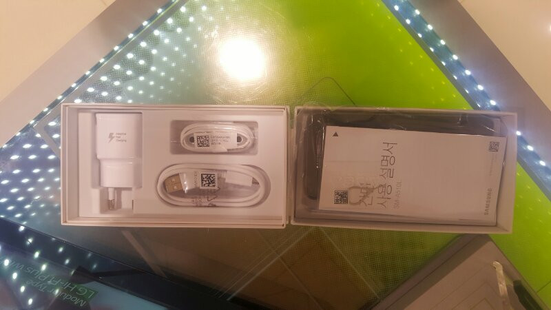 갤럭시 A56 블랙 S급 팝니다--1