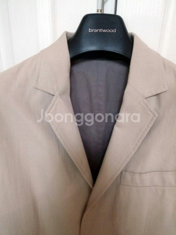 돌체앤가바나 남성 베이지 린넨 자켓
56사이즈 (--2