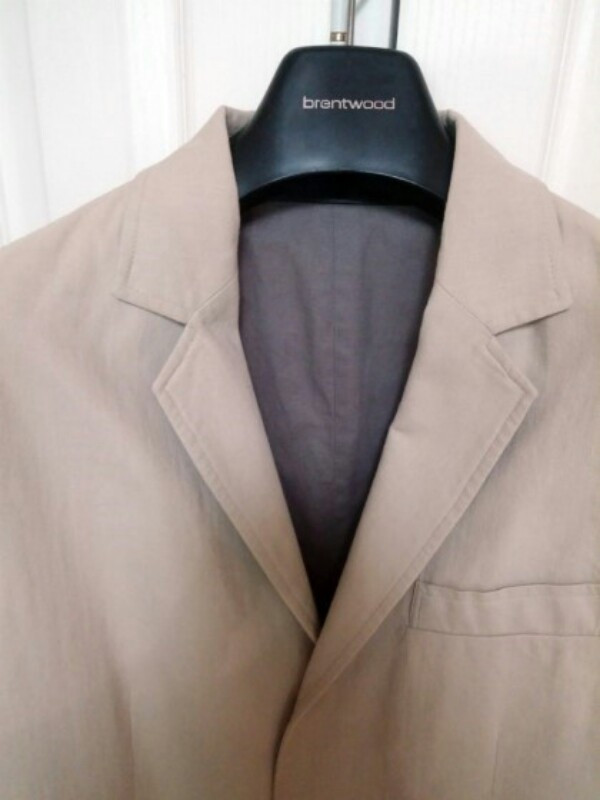 돌체앤가바나 남성 베이지 린넨 자켓
56사이즈 (--2