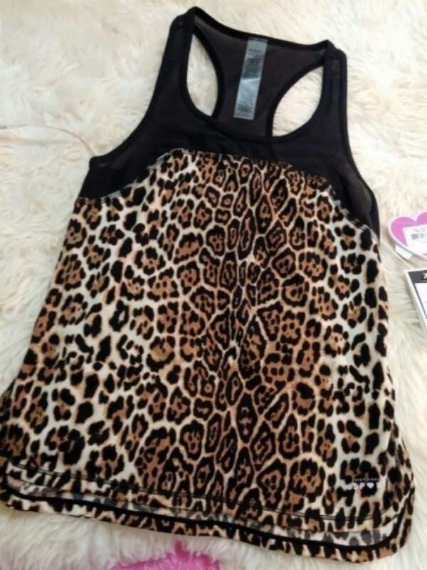 쥬시꾸뛰르 스포츠 섹시 레오파드 요가헬스런닝 상의--0