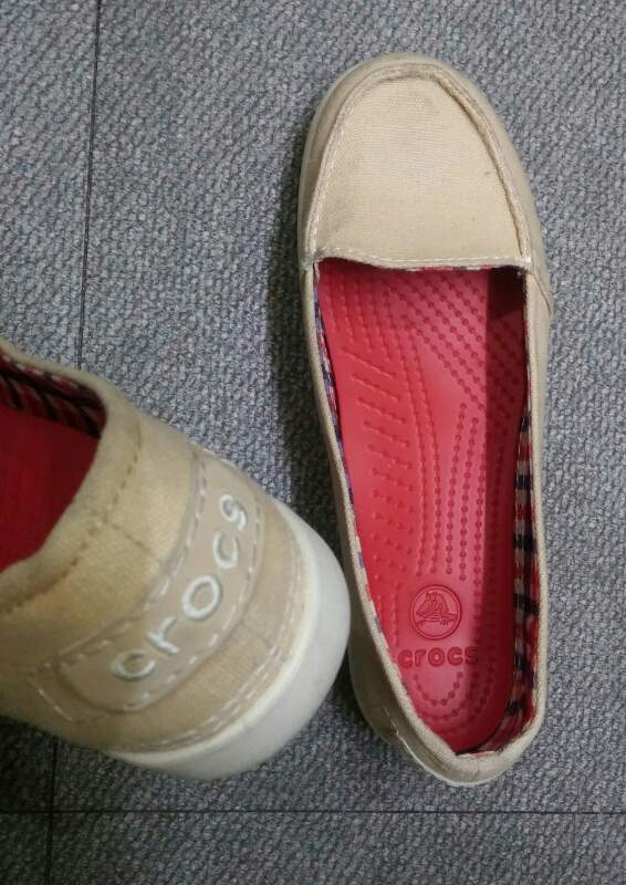 크록스 스니커즈 230사이즈--2